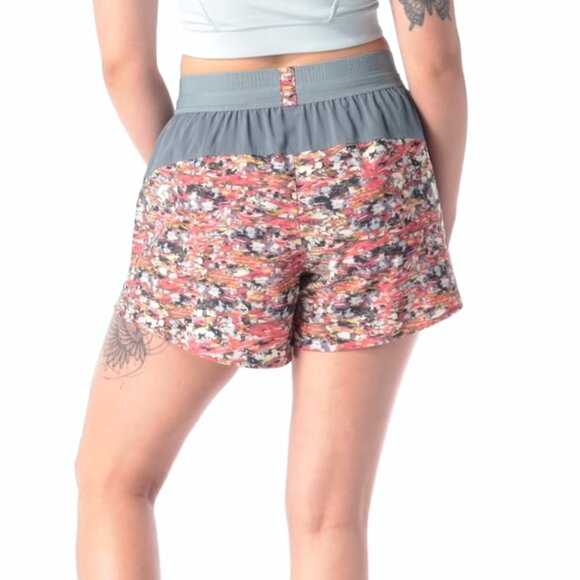 NEW SmartWool women Active Lined Shorts - 4”, Merino Wool, Built-In Briefs 253 - Picture 6 of 7